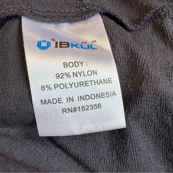 Ibkul Dark Grey UPF 50+ Women's Activewear Tennis Skirt Skort Size Small B26 - Picture 7 of 10